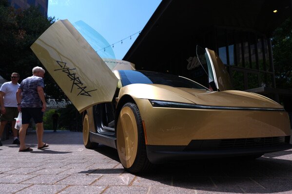 NHTSA Tesla Cybercab Audit Targets Nearly 1,000 Vehicles